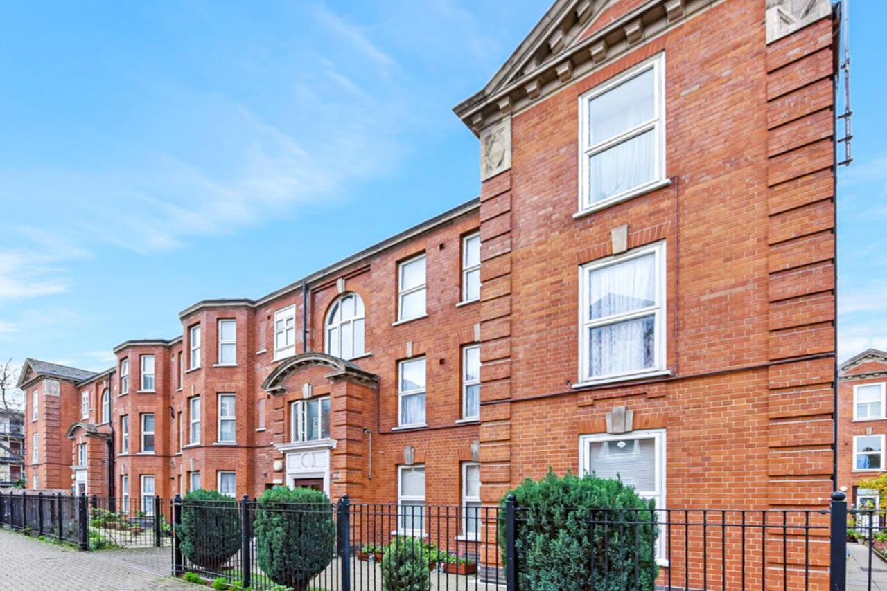 Apartament Family Friendly, Zone 2, 2 Beds, Overground